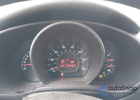 2014 Kia Soul z USA, uszkodzony, nr VIN KNDJN2A27E7720394